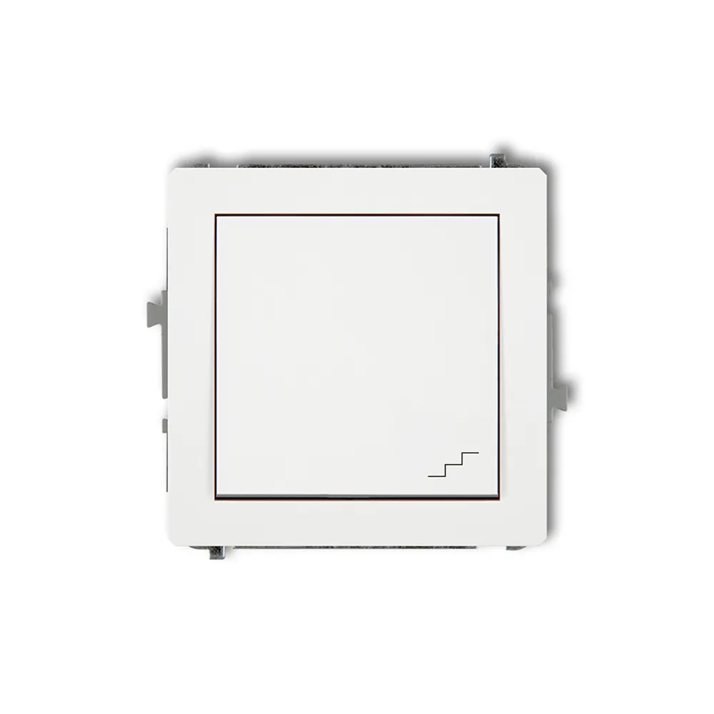 Universal white "Stairs" connector module