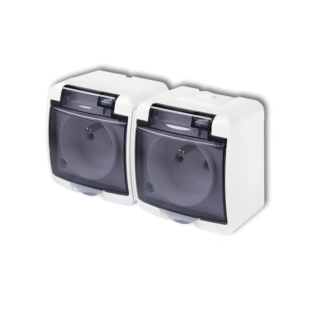 Junior White Socket 2x S/F with Cover - IP54