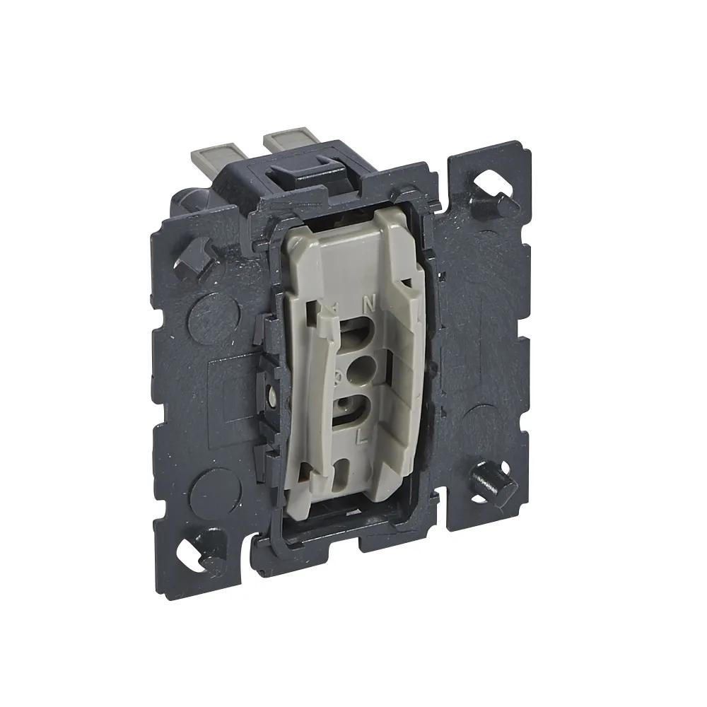 Celiane universal connector mechanism