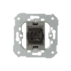Single-pole switch 10AX 7700101-039