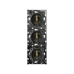 Mechanizm SIMON 100 – Zestaw 3 gniazd zasilających
