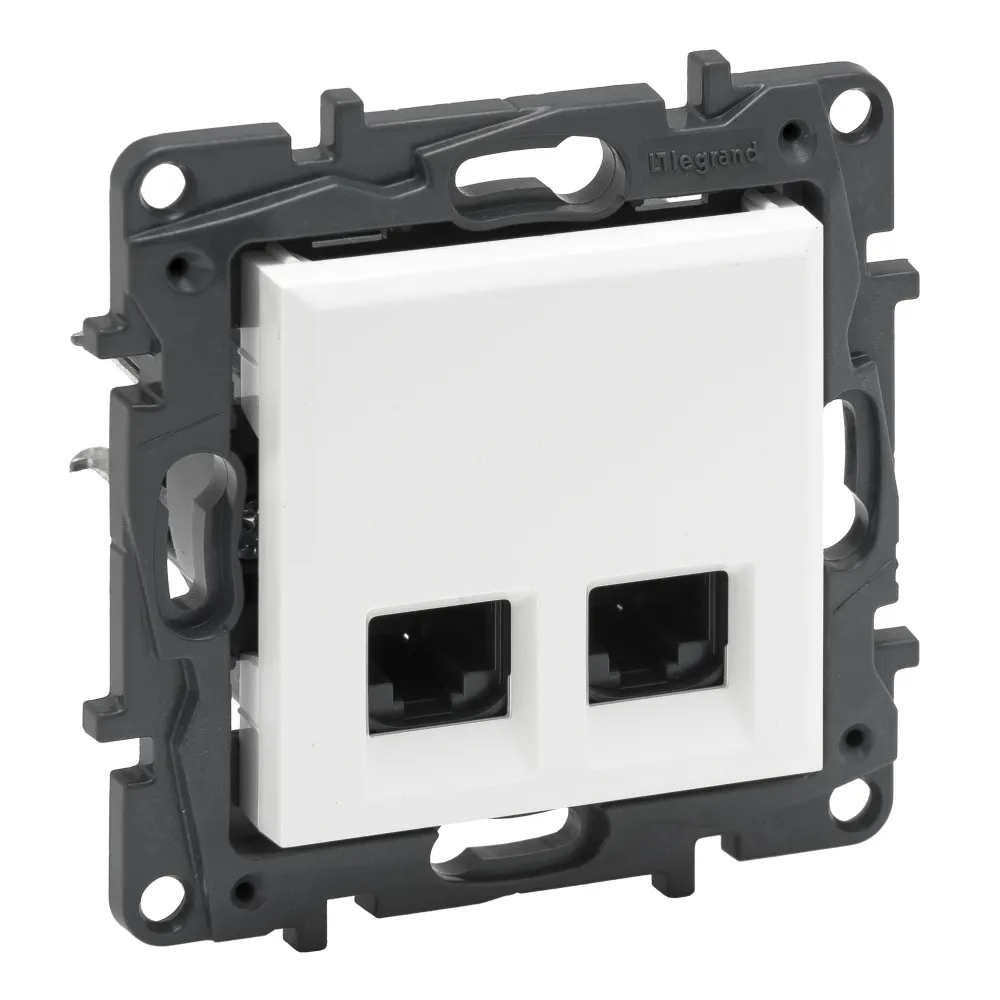 NILOE STEP White Computer Socket