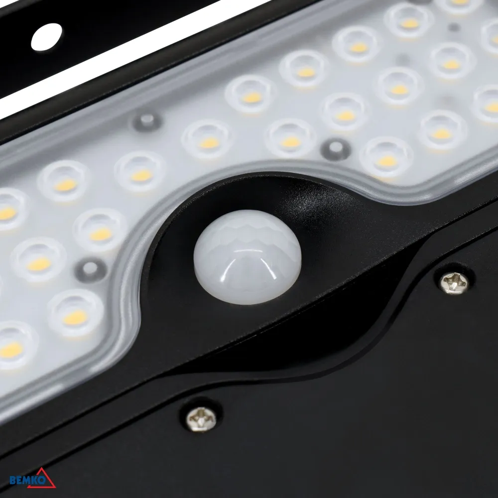 SOLEN Czarny Naświetlacz Solarny LED 5W