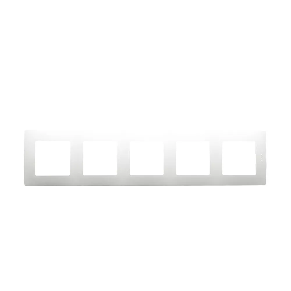 NILOE five-gang white frame