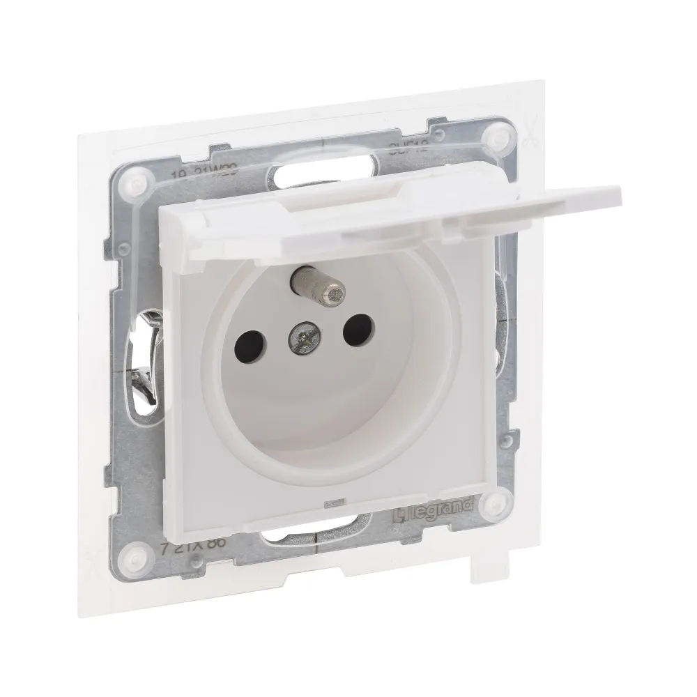SUNO 2 MODULE WHITE socket with flap