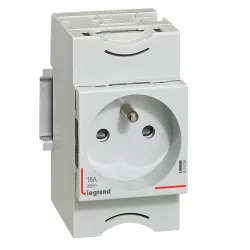 G380 gniazdo 1x z/u z przesłonami 2.5M 230V AC na szynę TH35