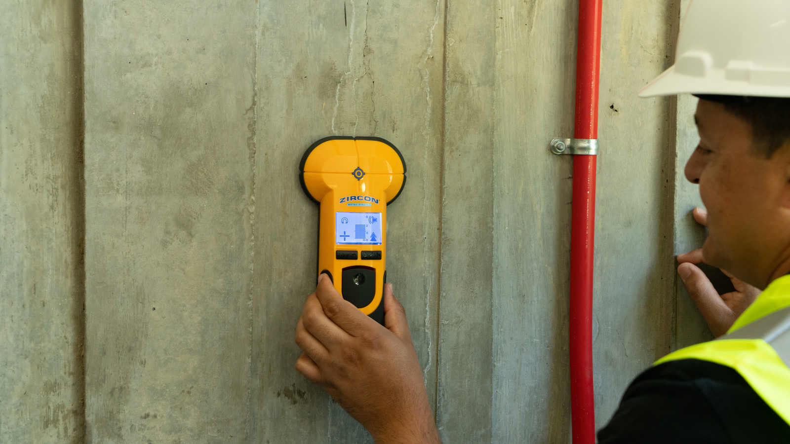 Wykrywacz metalu Zircon MT7 (metale żelazne/nieżelazne, przewody elektryczne pod napięciem) - obrazek 3