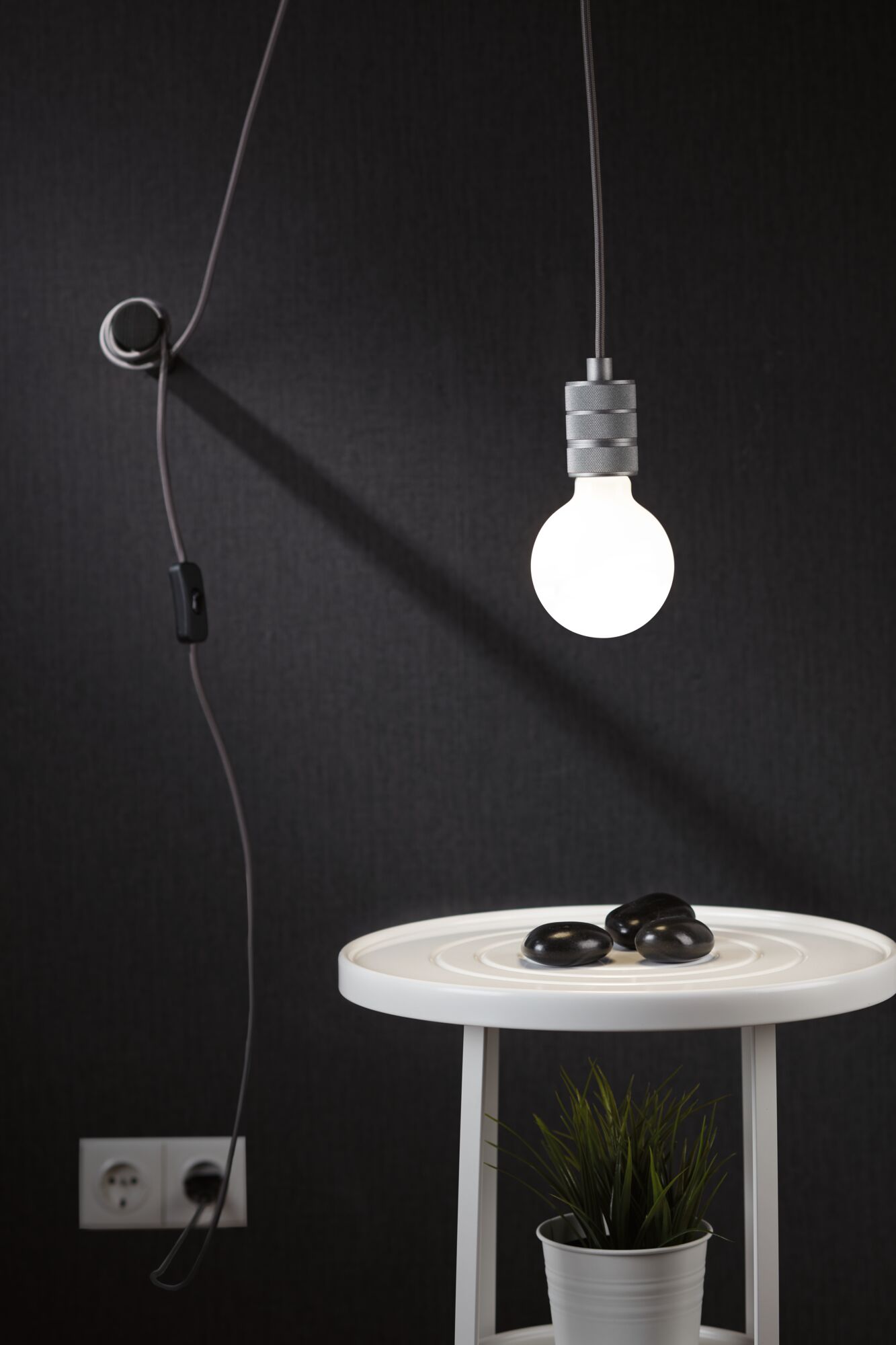 Lampa wisząca z wyłącznikiem TILLA Neordic E27 max. 20W IP20 230V aluminium / metal - obrazek 5