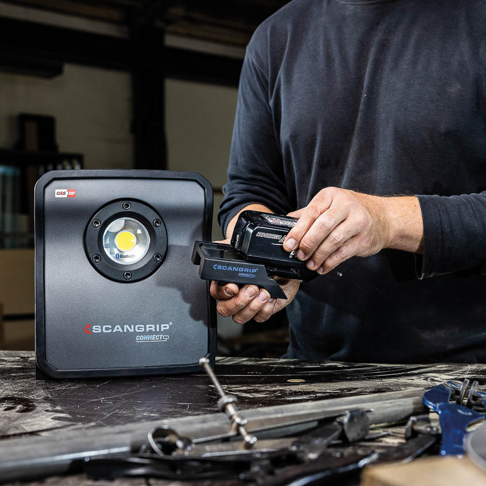 Akumulatorowa lampa robocza LED 4000 lm NOVA 4 CONNECT 03.6101C - obrazek 9