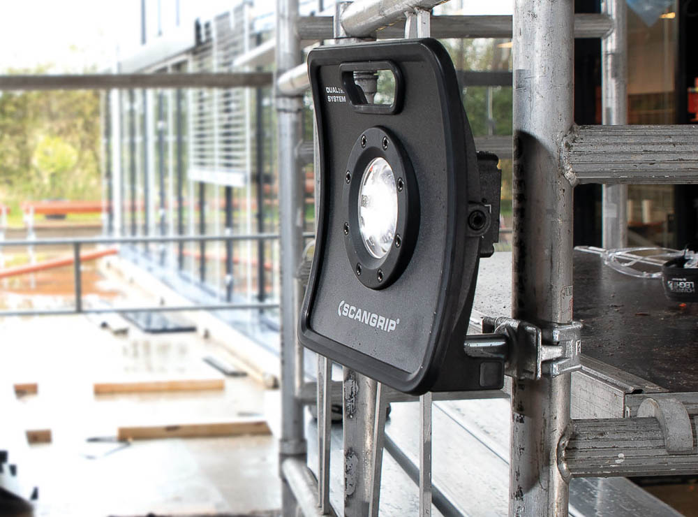 Uchwyt do mocowania lamp NOVA i VEGA na rusztowaniach SCAFFOLDING BRACKET 03.5341 - obrazek 4