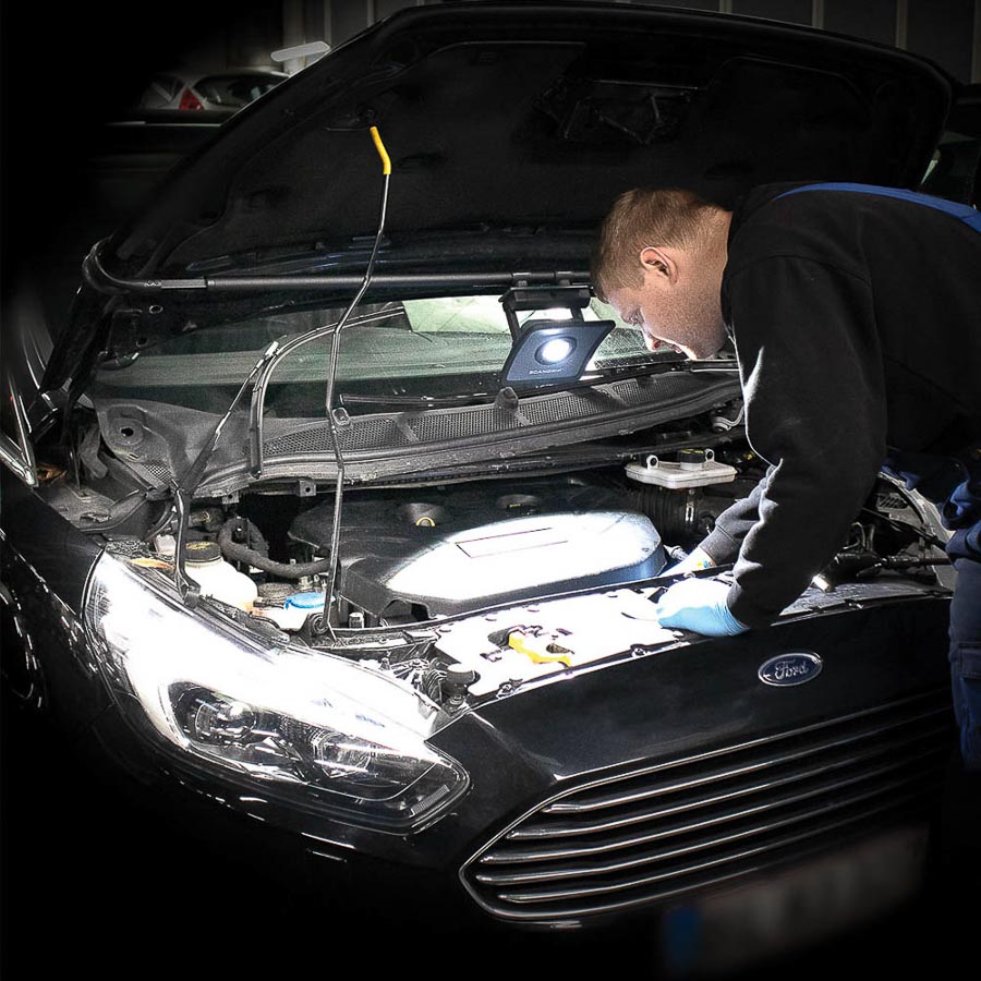 Mocna lampa podmaskowa o mocy 2000 lumenów NOVA BONNET 03.5457 - obrazek 10