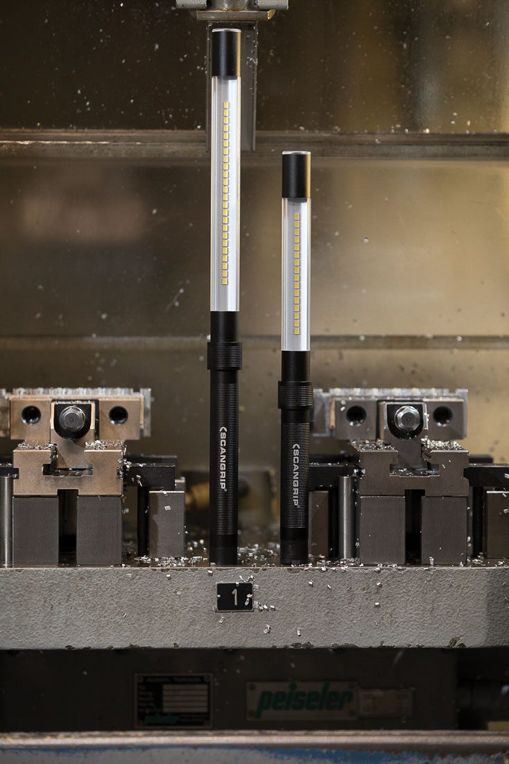 Akumulatorowa ręczna lampa liniowa inspekcyjna z górnym światłem punktowym LINE LIGHT R 03.5244 - obrazek 10