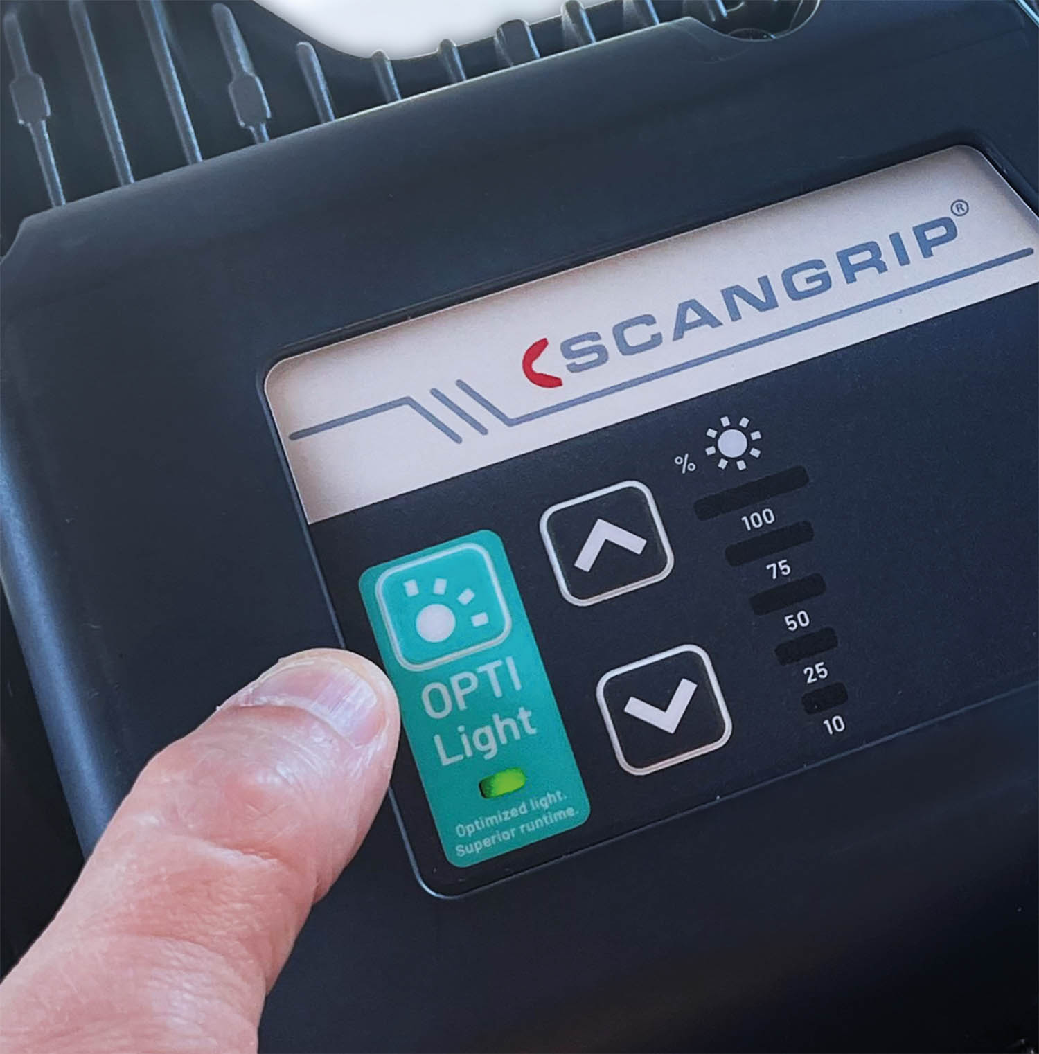 Wytrzymała lampa robocza LED 6000 lm 41 W Scangrip NOVA 6 forLIFE 03.6203 - obrazek 17