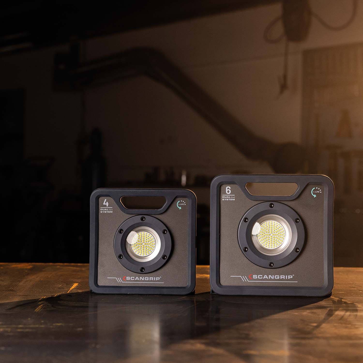 Wytrzymała akumulatorowo - sieciowa lampa robocza LED 4000 lm 25 W Scangrip NOVA 4 C+R forLIFE 03.6204 - obrazek 8