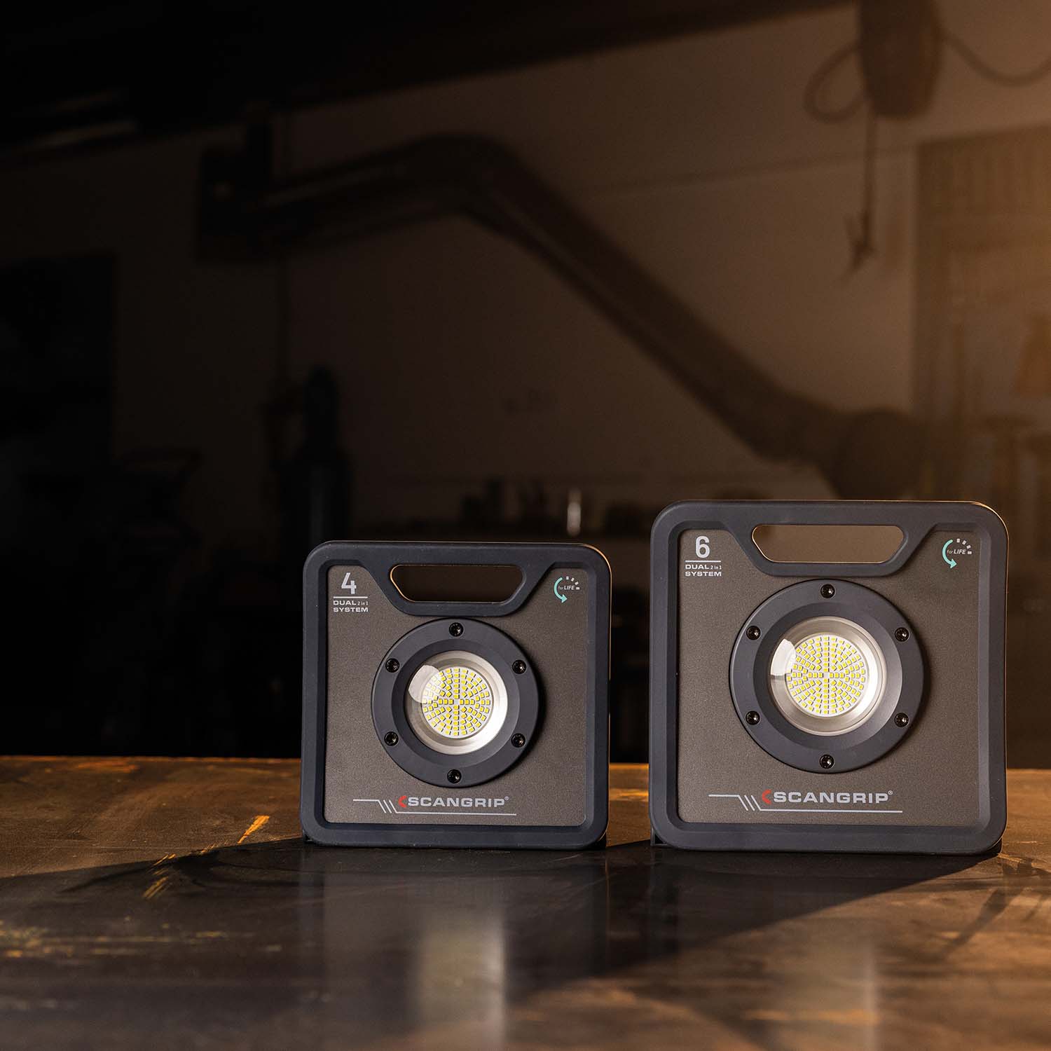 Wytrzymała akumulatorowo - sieciowa lampa robocza LED 6000 lm 37 W Scangrip NOVA 6 C+R forLIFE 03.6205 - obrazek 10