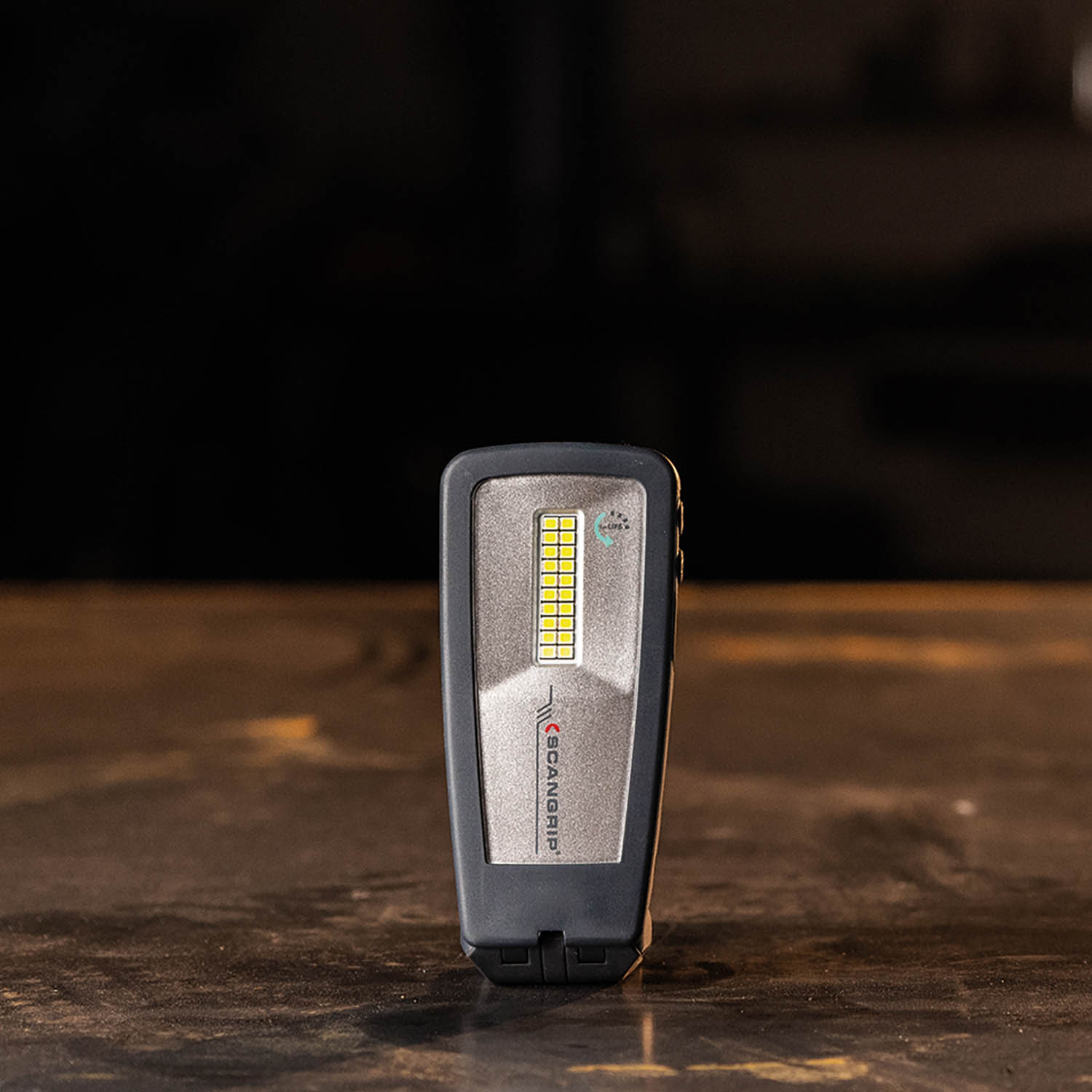 Poręczna akumulatorowa lampa robocza LED 200 lm 1,2 W Scangrip MINIFORM forLIFE 03.6207 - obrazek 19