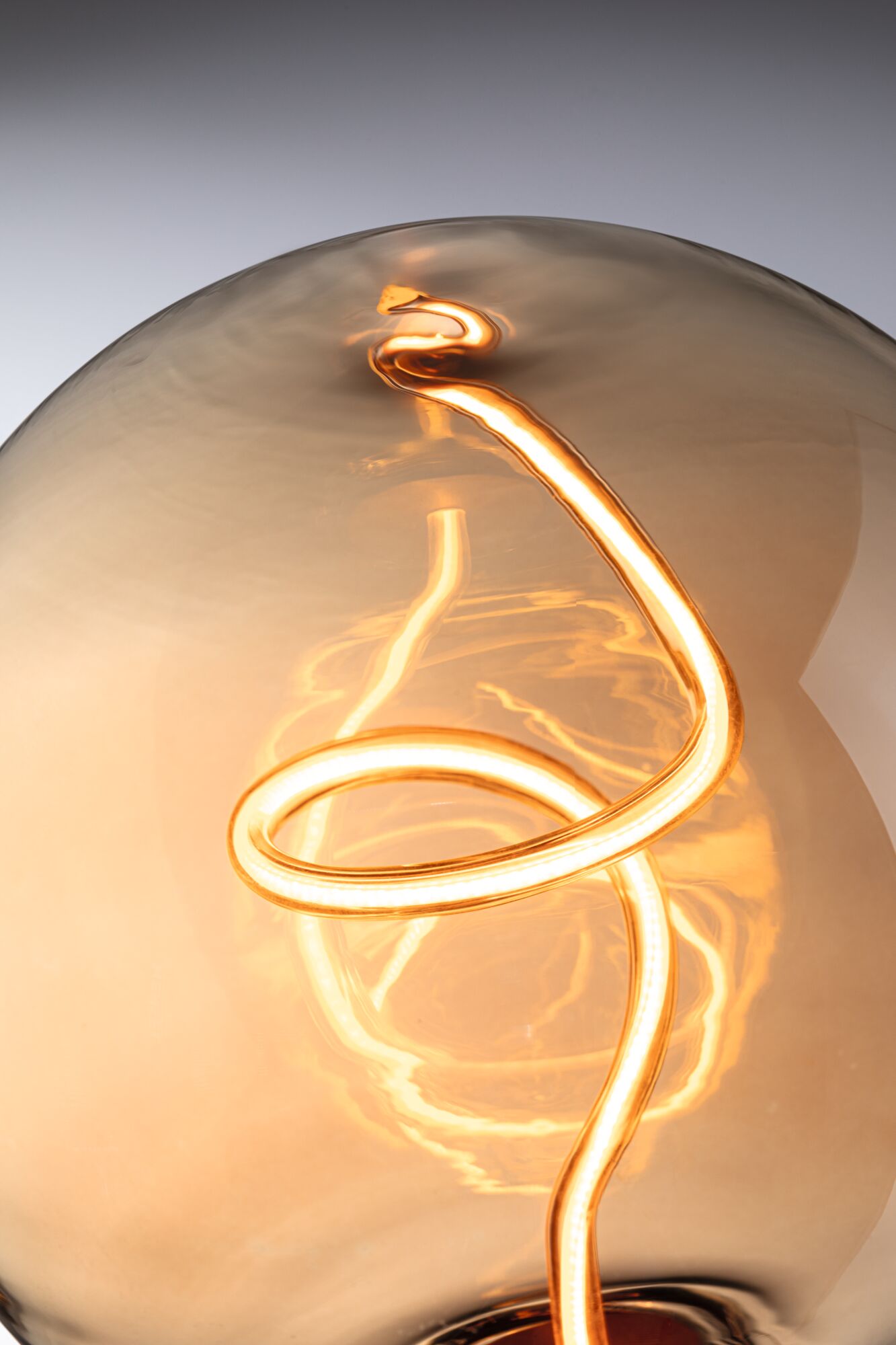 Źródło światła LED 3-STEP DIM Globe 125 V1 4W 250lm 1800K E27 230V złoty / szkło - obrazek 2