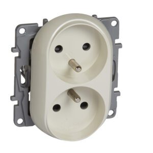 NILOE 2 MODUŁ KREM GNIAZDO 2X Z/U Z PRZESŁONAMI ZACISKI ŚRUBOWE 16A 250V