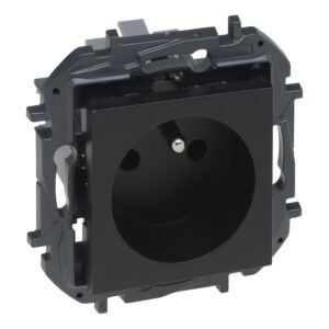 NILOE STEP MODULE BLACK SOCKET 1X S/U WITH SHUTTERS SPRING CLAMP 16A 250V