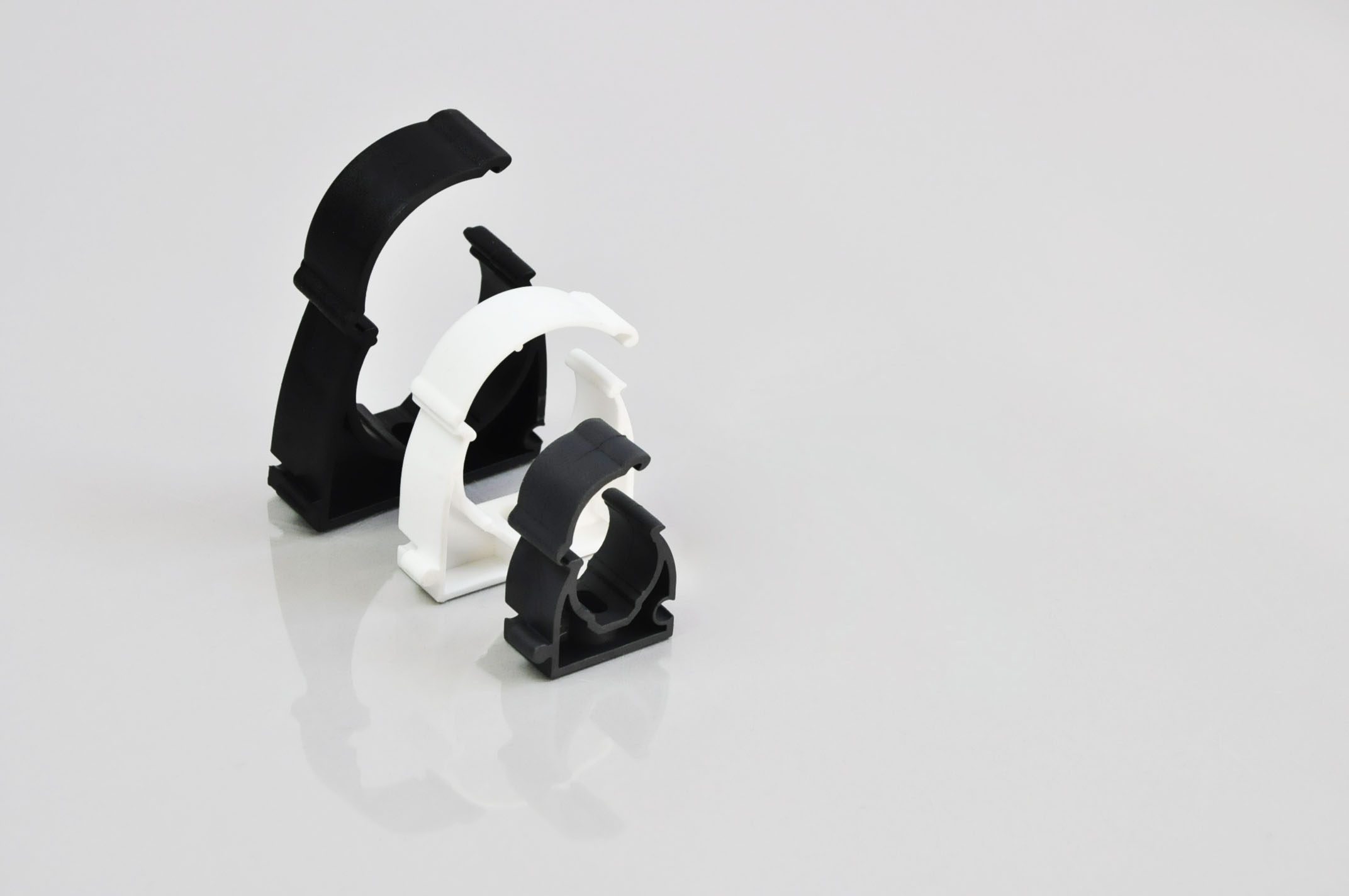 UZ 32/100 UV LOCKABLE HANDLE FI32 BLACK