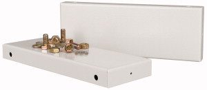 BPZ-SS-1/3 BASE FOR STANDING DISTRIBUTION BOARDS 100X300 SIDE COVER IP30 PACK.2PCS.