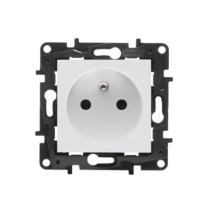 NILOE STEP MODULE WHITE SOCKET 1X S/U WITH SHUTTERS SPRING TERMINALS 16A 250V