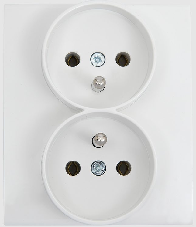 LINNERA S MODUŁ BIAŁY GNIAZDO 2X Z/U ZACISKI ŚRUBOWE 16A 250V