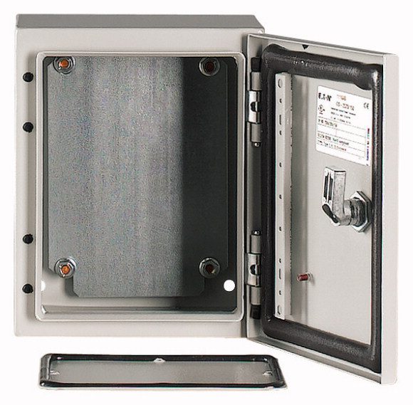 CS 2520/150 OBUDOWA METALOWA NT 250X200X150 DRZWI PEŁNE Z PŁYTĄ IP65 SZARY