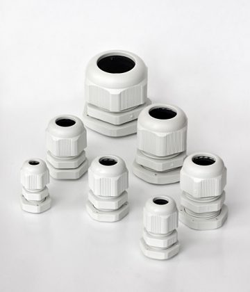 PG- 9 DŁAWIK KABLOWY IP68 2.5-8.0MM + NAKRĘTKA POLIAMID PA66 SZARY