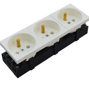 M45 BIAŁY GNIAZDO 3X Z/U 6M Z PRZESŁONĄ ZACISKI SPRĘŻYNOWE