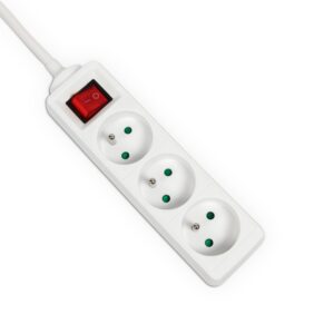 P530-16A-W POWER STRIP 5X Sockets ROUND PLUG ANGLED 3.0M H05VV-F 3X1.5 WHITE + SWITCH