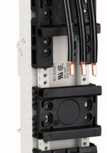 BBA0-32 ADAPTER NA SZYNY ZBIORCZE SZER. 45MM 32A 2 SZYNY