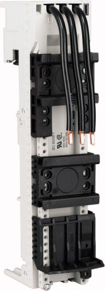 BBA0-32 ADAPTER NA SZYNY ZBIORCZE SZER. 45MM 32A 2 SZYNY